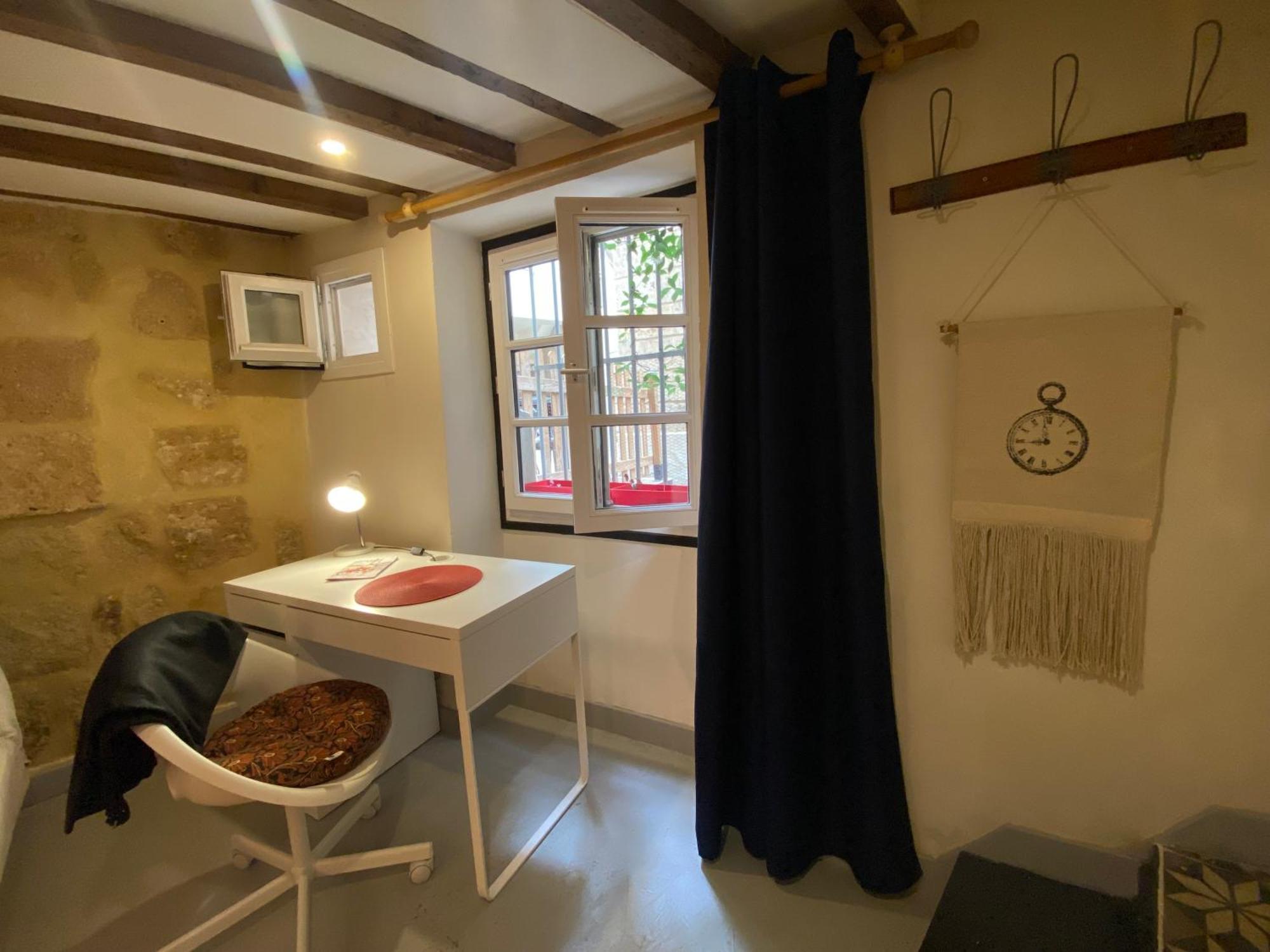 Charmant Studio Ecusson Centre Historique Leilighet Montpellier Eksteriør bilde
