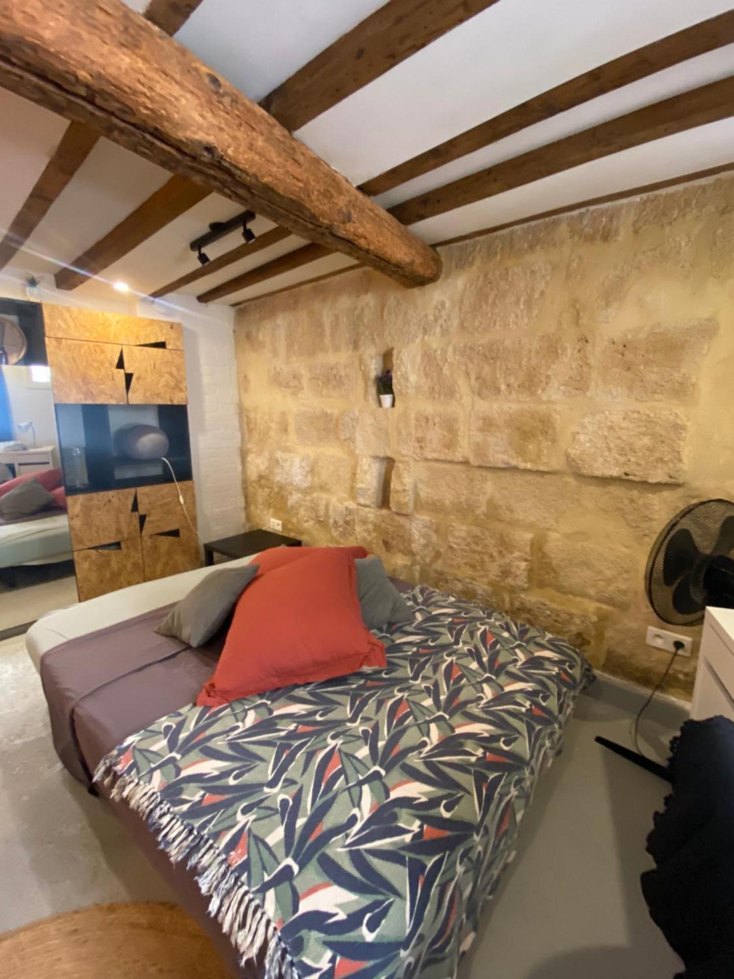 Charmant Studio Ecusson Centre Historique Leilighet Montpellier Eksteriør bilde